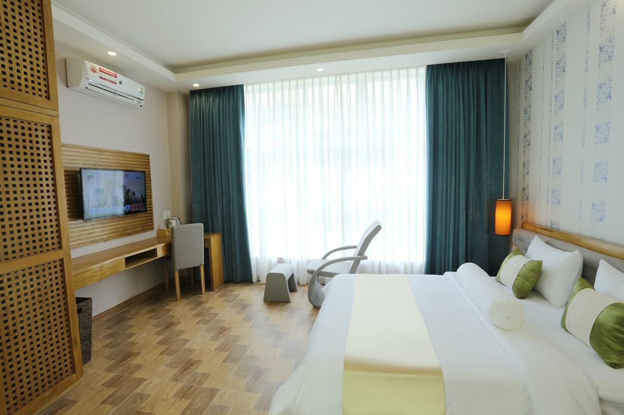 Hotel Thuy Sakura & Serviced Ho Chi Minh City